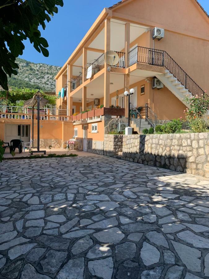 Apartments In Villa Viktoria Sutomore Eksteriør bilde
